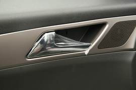 2011款风神H30试驾实拍