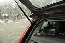 2011款风神H30试驾实拍