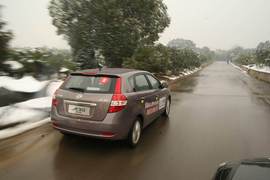 2011款风神H30试驾实拍