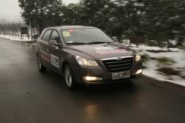 2011款风神H30试驾实拍