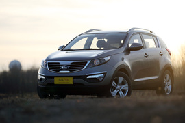 2011款起亚智跑2.0