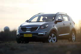 2011款起亚智跑2.0