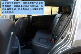 2011款起亚智跑2.0