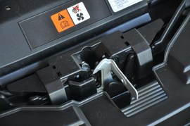 2011款马自达睿翼2.0L精英版
