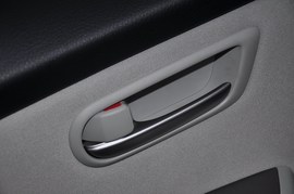 2011款马自达睿翼2.0L精英版