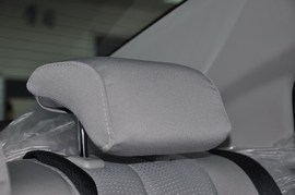 2011款马自达睿翼2.0L精英版