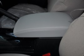 2011款马自达睿翼2.0L精英版