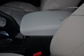 2011款马自达睿翼2.0L精英版