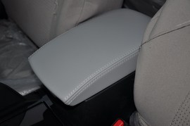 2011款马自达睿翼2.0L精英版