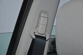 2011款马自达睿翼2.0L精英版