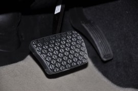 2011款马自达睿翼2.0L精英版