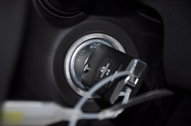 2011款马自达睿翼2.0L精英版