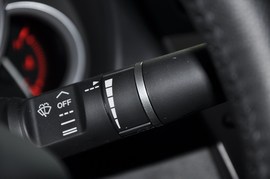 2011款马自达睿翼2.0L精英版