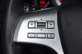 2011款马自达睿翼2.0L精英版