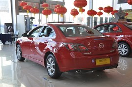 2011款马自达睿翼2.0L精英版
