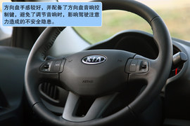 2011款起亚智跑2.0