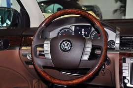 2011款大众辉腾3.6L