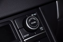 2011款沃尔沃XC90