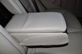 2011款沃尔沃S80L