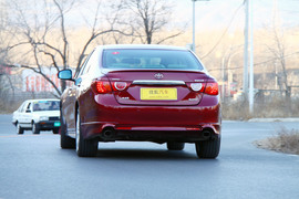 丰田锐志深度测试