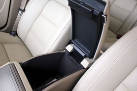 2011款沃尔沃S80L