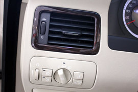 2011款沃尔沃S80L