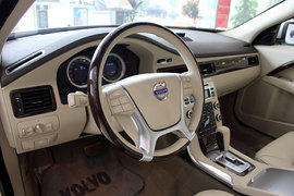 2011款沃尔沃S80L