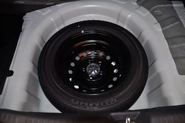 2011款起亚福瑞迪1.6L