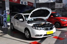 2011款起亚福瑞迪1.6L