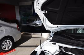 2011款起亚福瑞迪1.6L