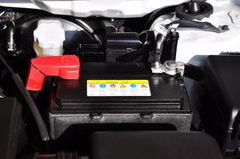 2011款起亚福瑞迪1.6L