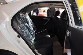 2011款起亚福瑞迪1.6L