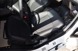 2011款起亚福瑞迪1.6L
