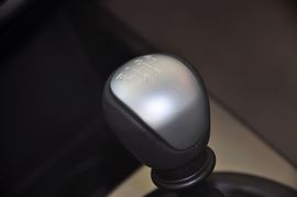 2011款起亚福瑞迪1.6L