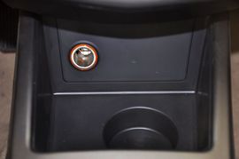 2011款起亚福瑞迪1.6L