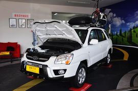 2011款起亚狮跑