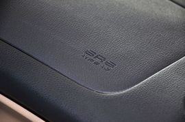 2011款起亚狮跑