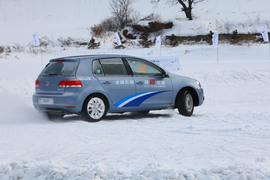 2011年一汽大众冰雪试驾
