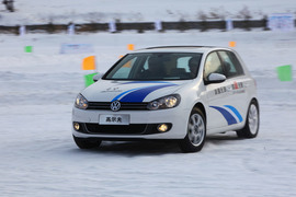 2011年一汽大众冰雪试驾