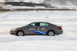 2011年一汽大众冰雪试驾
