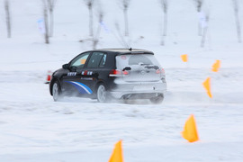 2011年一汽大众冰雪试驾