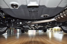 2011款北京现代索纳塔八2.0L