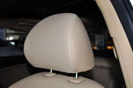 2011款北京现代索纳塔八2.0L