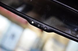 2011款北京现代索纳塔八2.0L