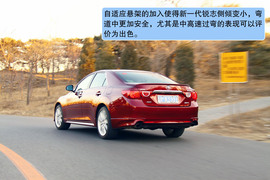 丰田锐志深度测试