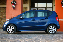 2010款奔驰A180深度试驾实拍