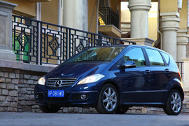 2010款奔驰A180深度试驾实拍