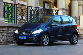 2010款奔驰A180深度试驾实拍