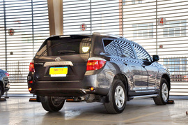 2009款广汽丰田汉兰达2.7L两驱至尊版