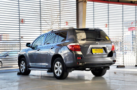 2009款广汽丰田汉兰达2.7L两驱至尊版